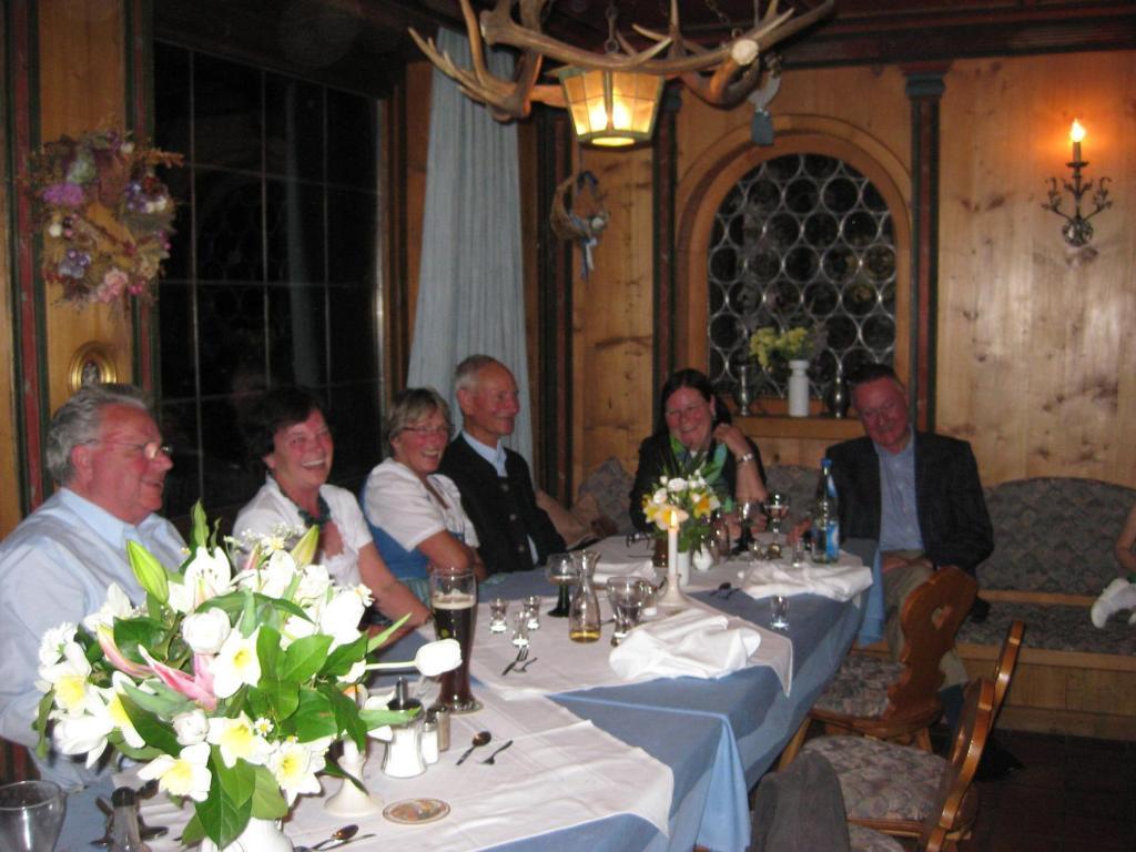 וולגאו Panoramahotel Karwendelhof מראה חיצוני תמונה
